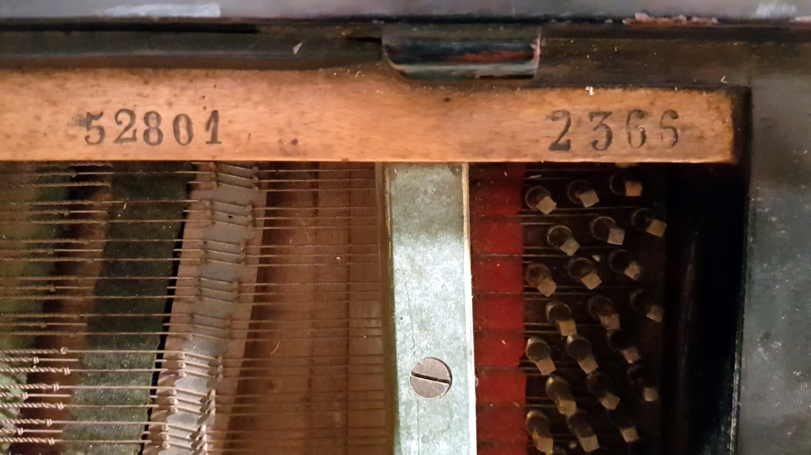 PIANO À QUEUE PLEYEL 1872