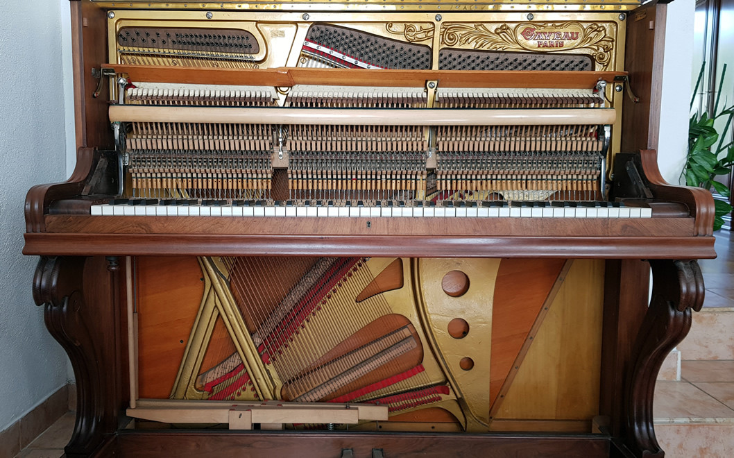 PIANO DROIT GAVEAU C 1920