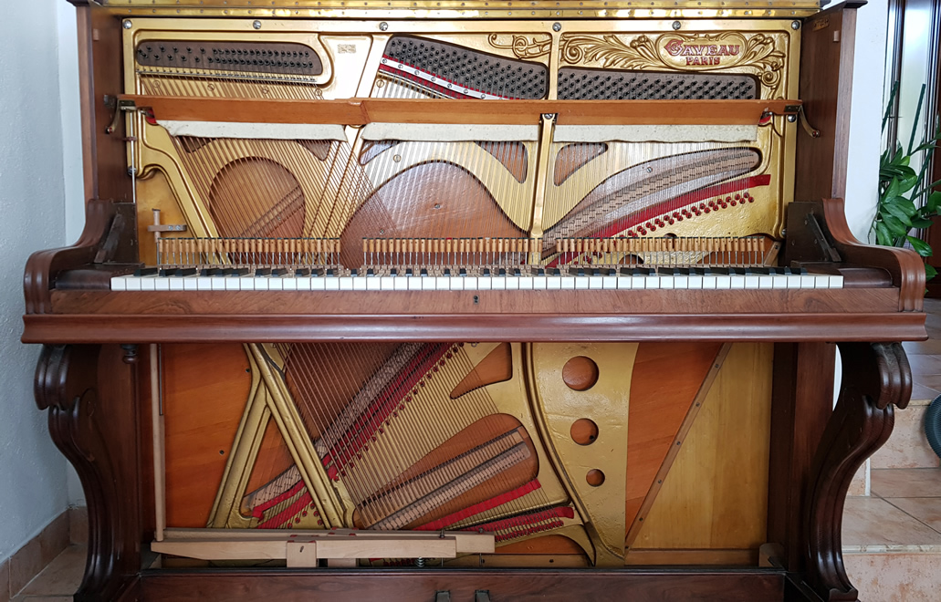 PIANO DROIT GAVEAU C 1920
