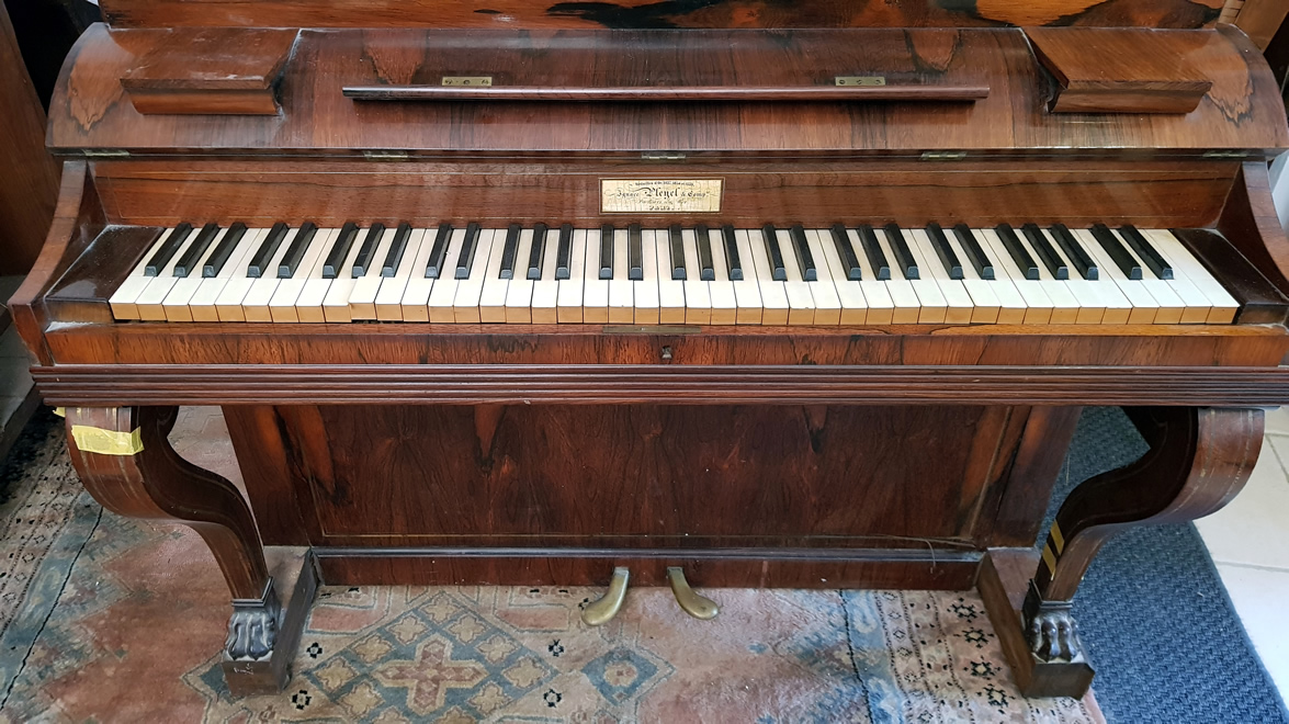 PLEYEL Pianino 6oct D.Filets1839