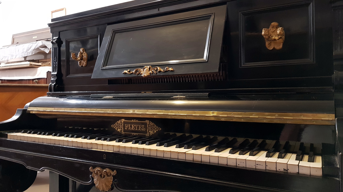 PLEYEL Droit GP4 1893