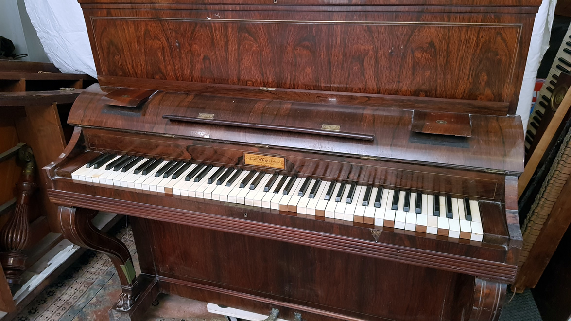 PLEYEL Pianino Palissandre 1838