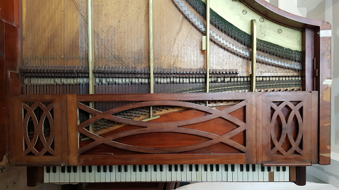 PIANO À QUEUE PLEYEL PP 1845