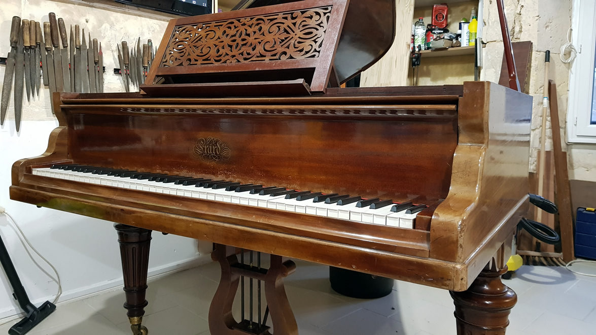 PIANO À QUEUE ERARD 1893 Piano des Charentes
