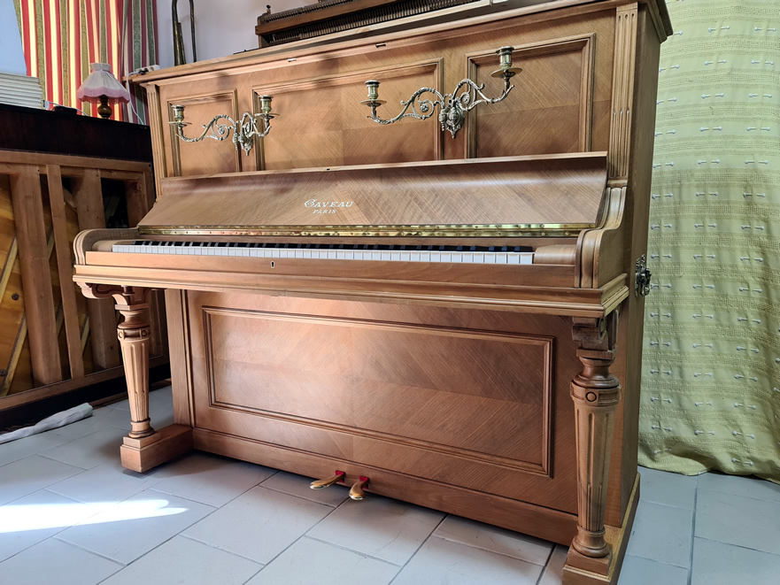 Piano droit GAVEAU 1919 finition ultra-mat