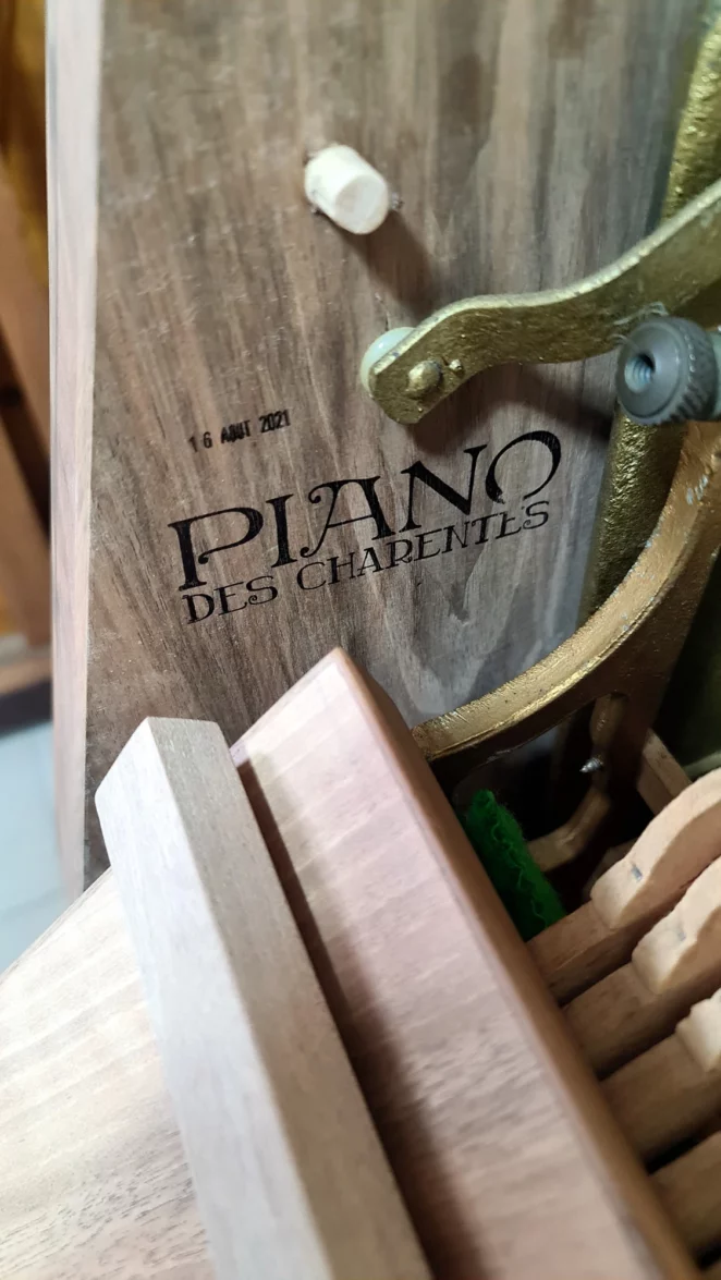 38-design-et-creation-du-meuble-piano-des-charentes