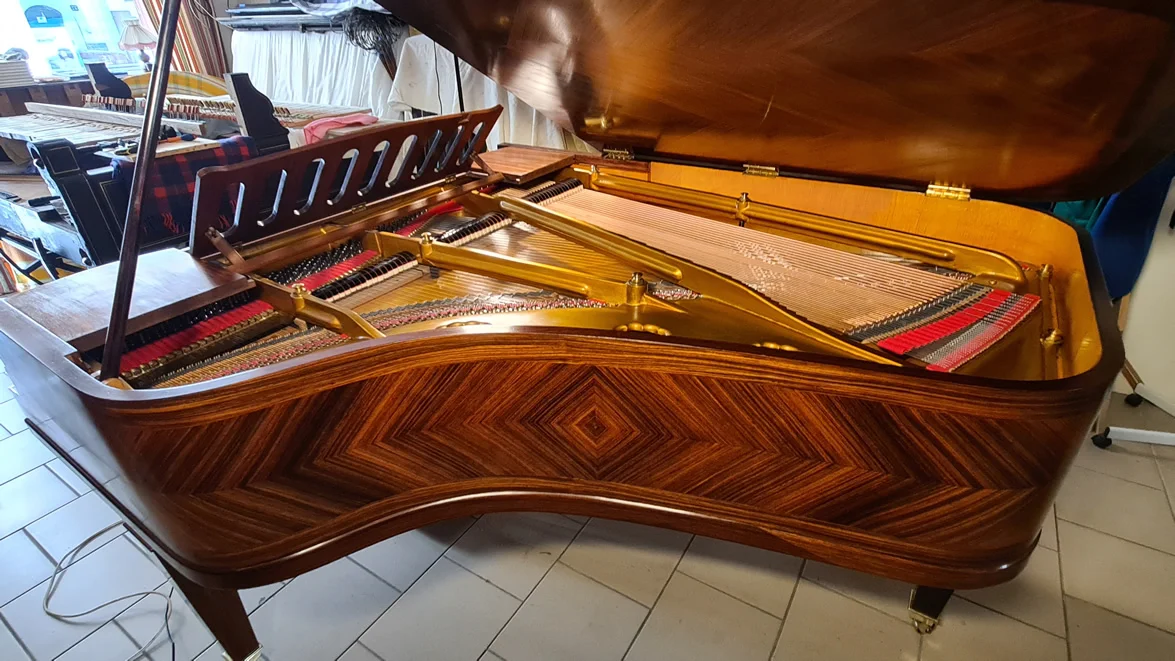 Piano à queue ERARD palissandre des Indes 1929