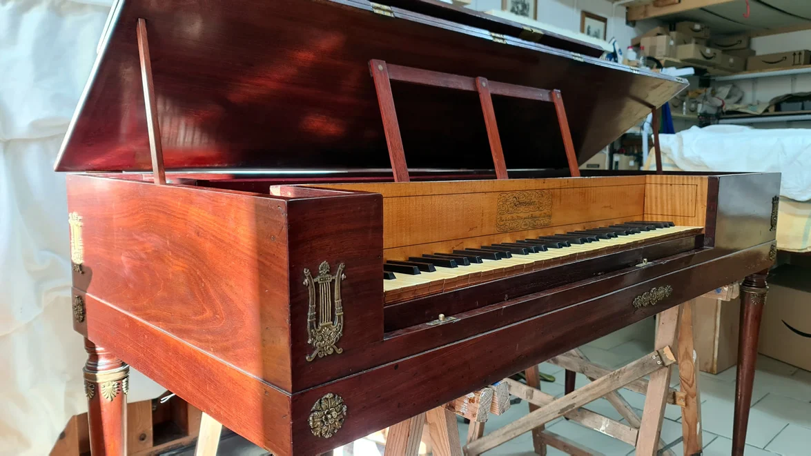 Piano Forte Carré BRESSLER an acajou de Cuba 1810