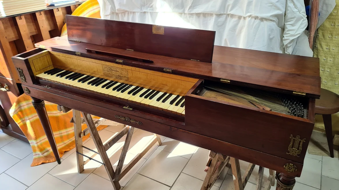 Piano Forte Carré BRESSLER an acajou de Cuba 1810