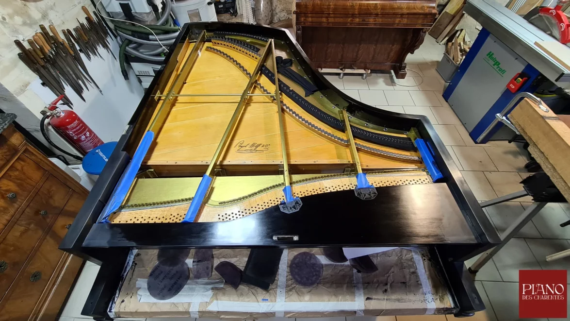 Remplacement complet du sommier des cheville PLEYEL 1878