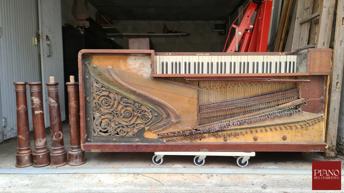 Piano forte carré PLEYEL 1830