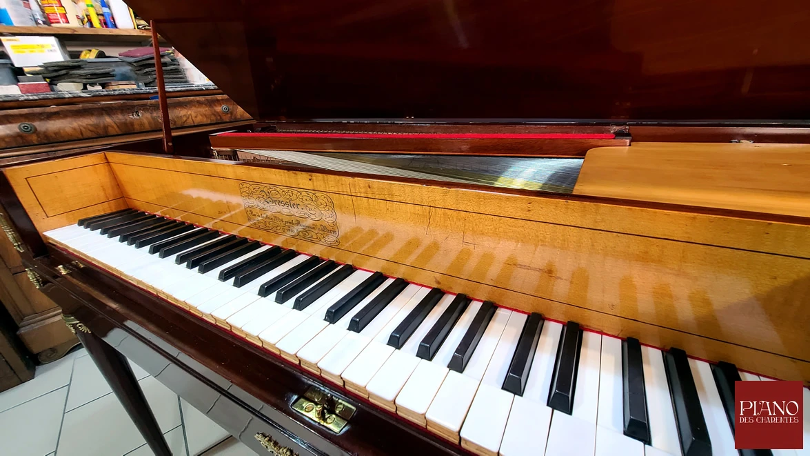 Piano forte carré BRESSLER acajou de Cuba 1810