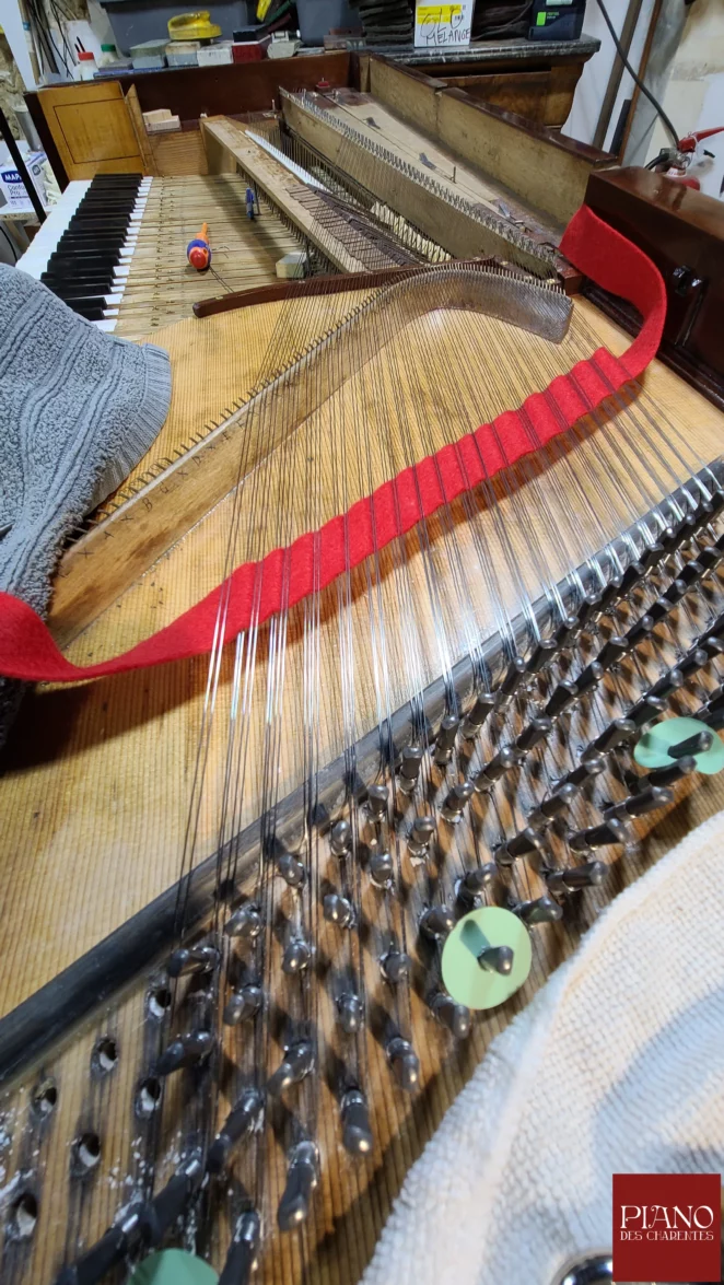 bressler 1810 montage en cordes piano carre