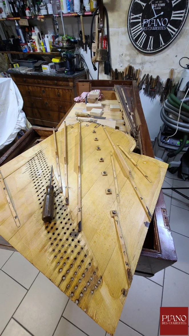 erard carre 1812 demontage table harmonie
