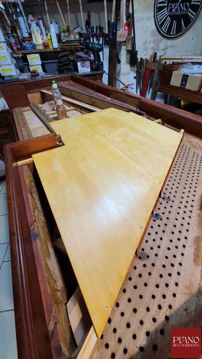 erard carre 1812 fabrication fausse table