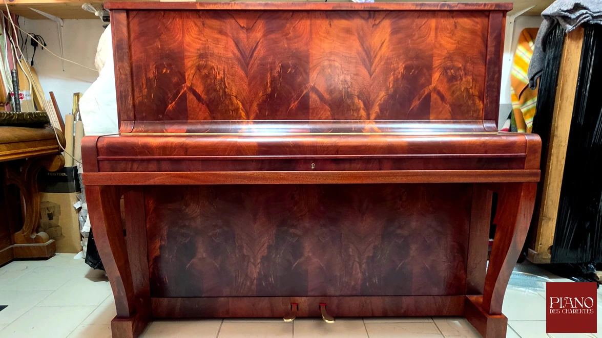 pleyel p acajou ronceux restaure 1947